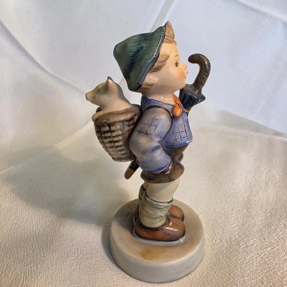 Vintage Goebel Hummel Home From The Market Figurine Boy Basket Pig TMK 3 RARE